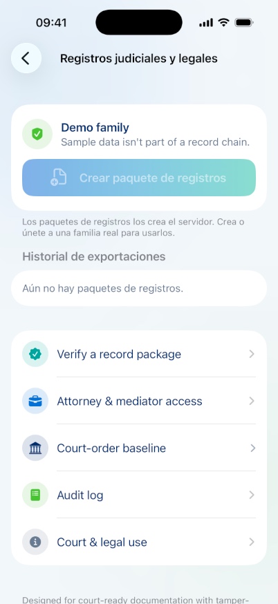 Pantalla de registros judiciales y legales de Family Loop en modo de demostración, con la creación de paquetes deshabilitada y el historial de exportaciones vacío. Incluye opciones para verificar paquetes, dar acceso a abogados y mediadores, consultar la orden judicial de referencia y el registro de auditoría; algunas etiquetas están en inglés.